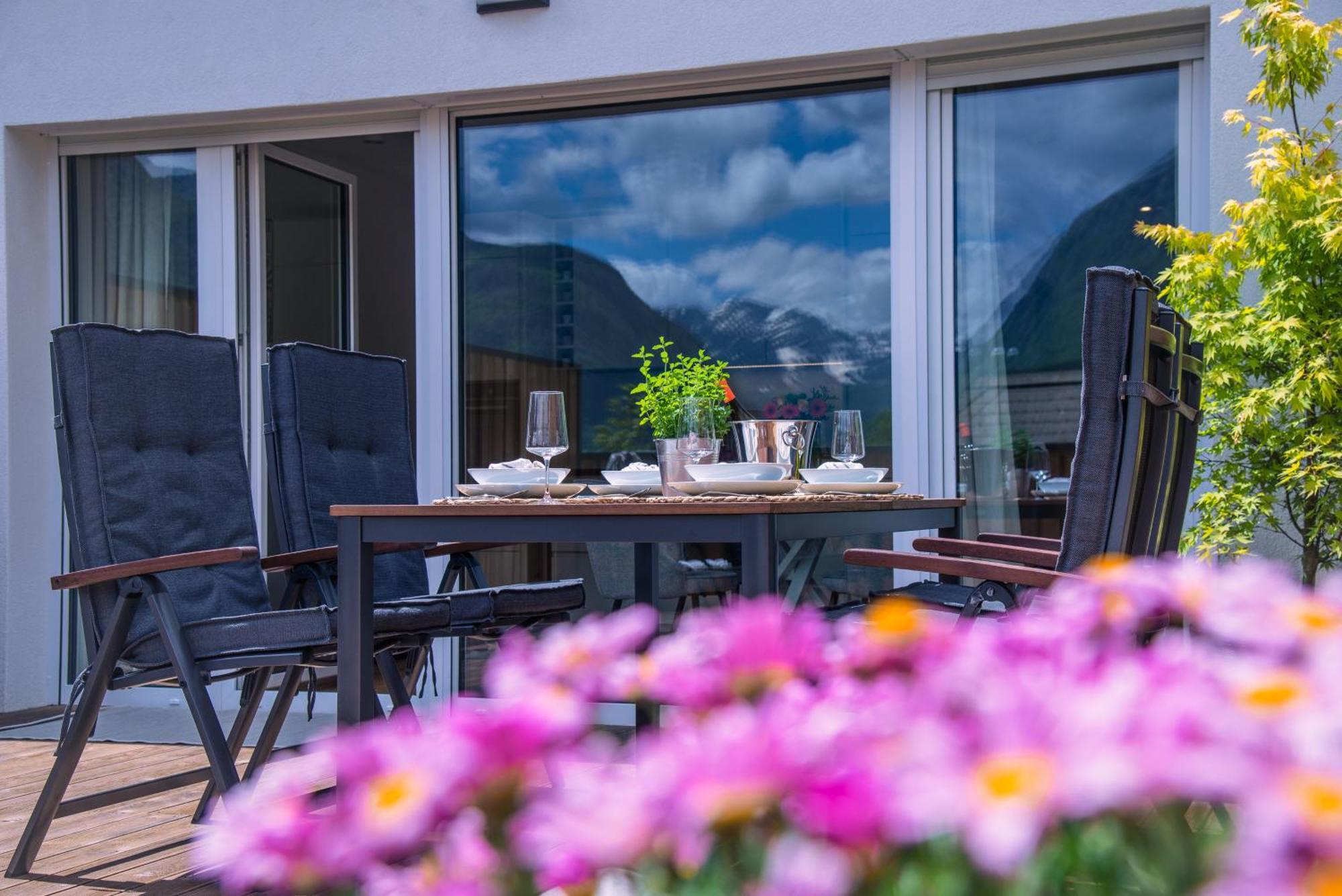 Apartma Zeleni Biser Bovec Bagian luar foto